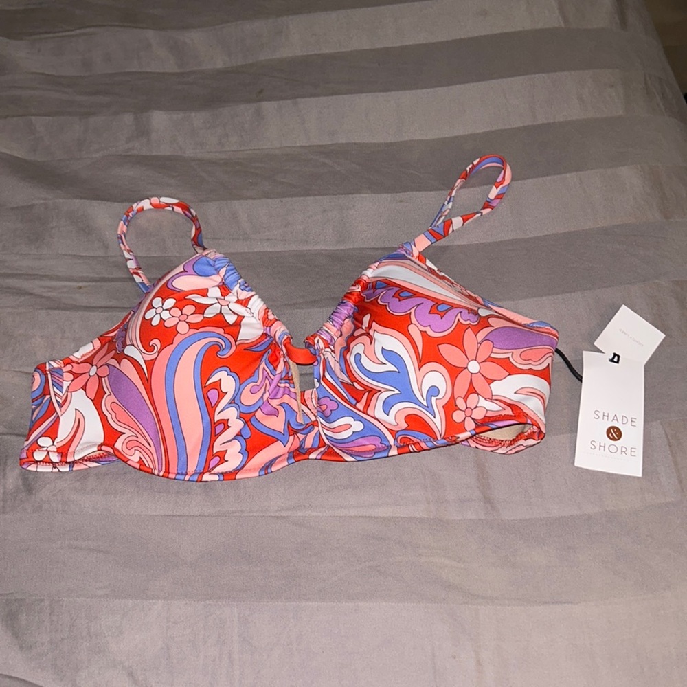 NWT! Shade and Shore Swim/Bra  Top